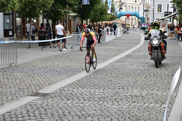 但他因意外 但他因意外